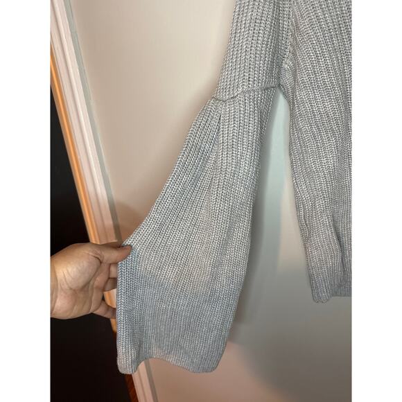 Lovers + Friends Addison Sweater Knit Size M Gray Bell Sleeve Comfy Minimal - Picture 4 of 8